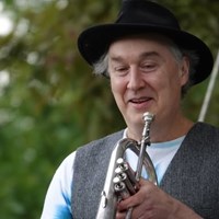 Various videos of Rob Birdwell and friends performing live.